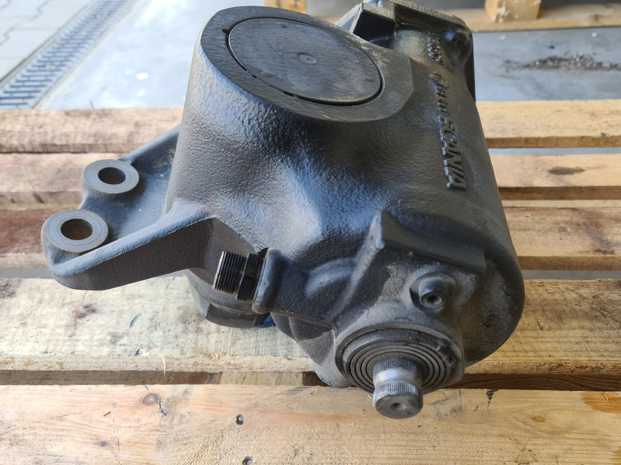 SCANIA STEERING COLUMN / NTG NTS NEW MODEL / WORLDWIDE DELIVERY - Caja de dirección: foto 3 SCANIA STEERING COLUMN / NTG NTS NEW MODEL / WORLDWIDE DELIVERY - Caja de dirección: foto 3