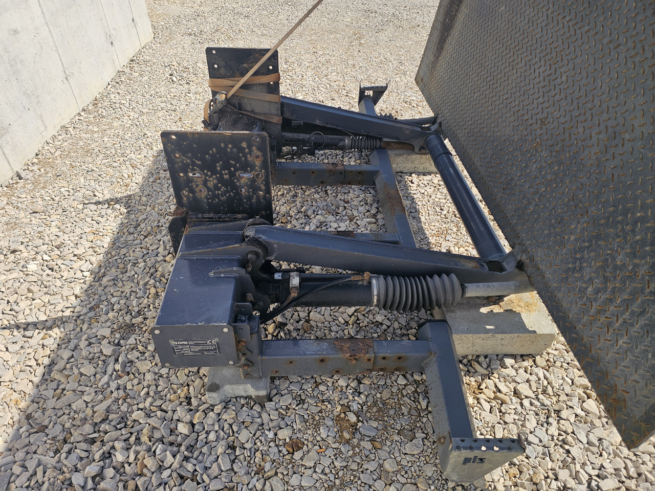 ZEPRO Z 2000-175 MA / 2019 / 2000kg - Trampilla elevadora: foto 5 ZEPRO Z 2000-175 MA / 2019 / 2000kg - Trampilla elevadora: foto 5