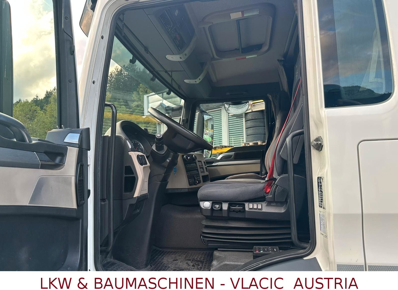 MAN TGS 18.420 / 33 units / ADR / 4x2 - Cabeza tractora: foto 3 MAN TGS 18.420 / 33 units / ADR / 4x2 - Cabeza tractora: foto 3