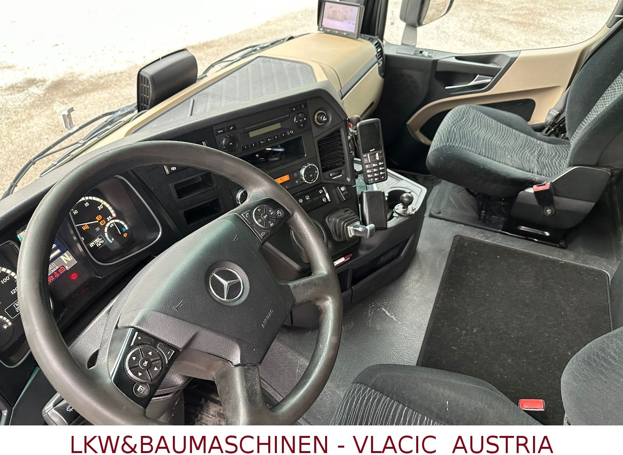 Mercedes-Benz Actros 1840 ADR - Cabeza tractora: foto 4 Mercedes-Benz Actros 1840 ADR - Cabeza tractora: foto 4
