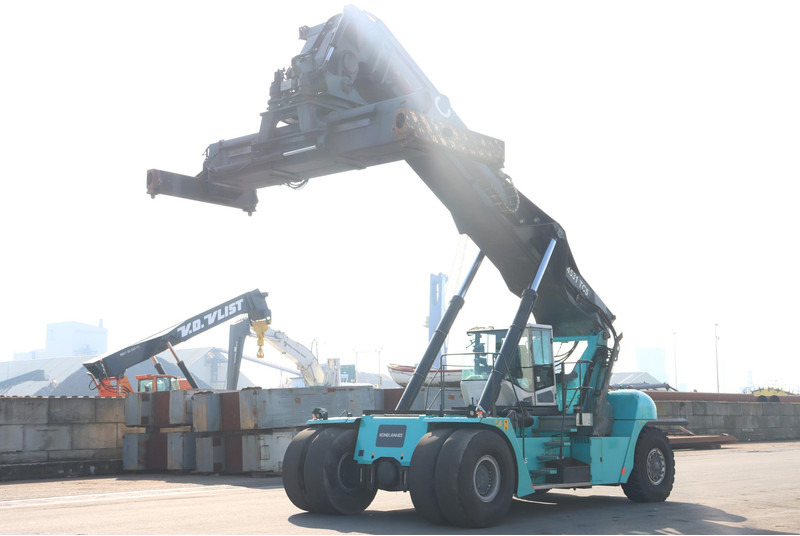 Reach stacker KONECRANES 4531TC5: foto 5