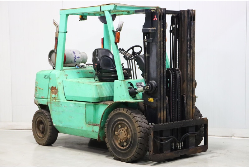 Mitsubishi FG40K - Carretilla elevadora de gas: foto 1 Mitsubishi FG40K - Carretilla elevadora de gas: foto 1