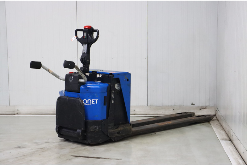 Toyota LPE200/8 - Transpaleta: foto 3 Toyota LPE200/8 - Transpaleta: foto 3