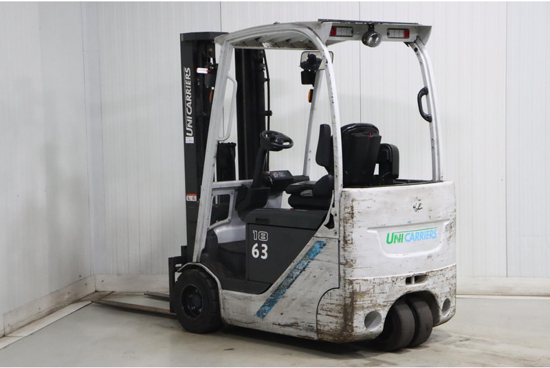 UniCarriers A2N1L18Q - Carretilla elevadora eléctrica: foto 4 UniCarriers A2N1L18Q - Carretilla elevadora eléctrica: foto 4
