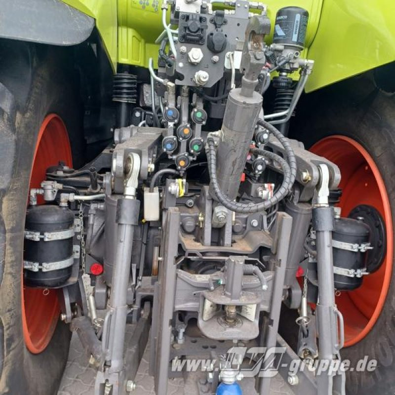 CLAAS Axion 870 - Tractor: foto 5 CLAAS Axion 870 - Tractor: foto 5