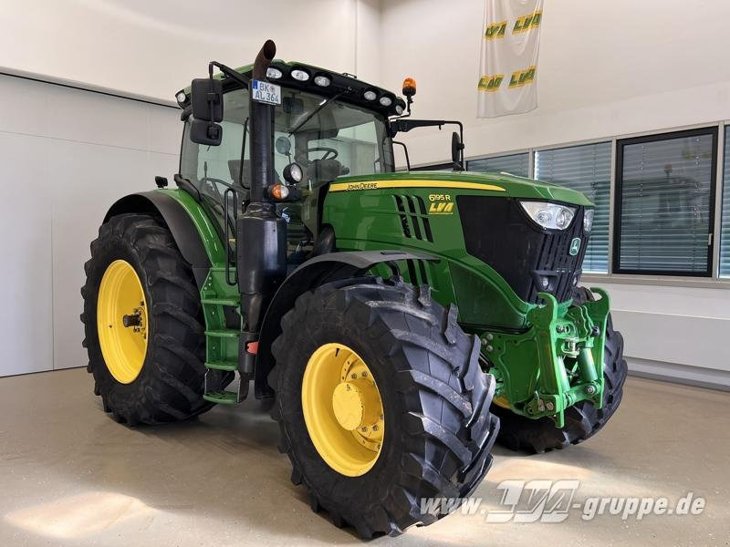 John Deere 6195R - Tractor: foto 3 John Deere 6195R - Tractor: foto 3