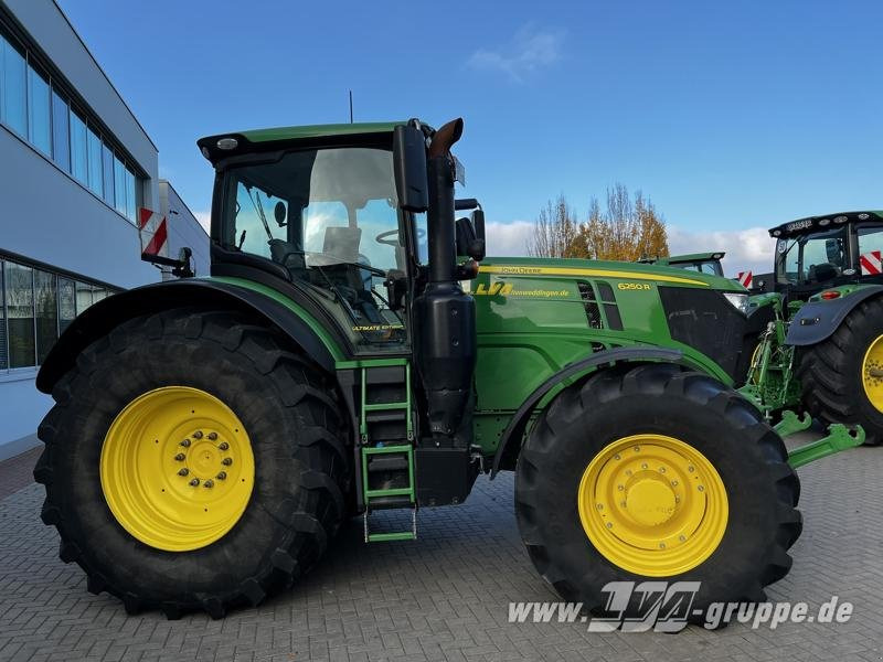 John Deere 6250R ULTIMATE CommandPro - Tractor: foto 4 John Deere 6250R ULTIMATE CommandPro - Tractor: foto 4