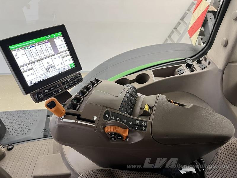 Tractor John Deere 8270R: foto 12 Tractor John Deere 8270R: foto 12