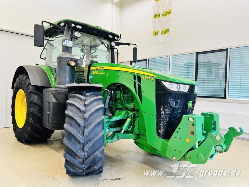 John Deere 8345R FRONT PTO - Tractor: foto 2 John Deere 8345R FRONT PTO - Tractor: foto 2