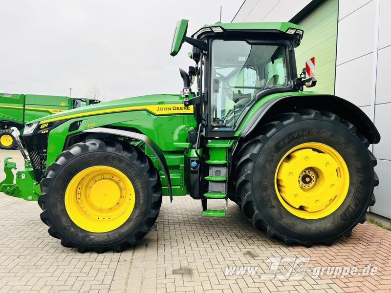 John Deere 8R 370 - Tractor: foto 4 John Deere 8R 370 - Tractor: foto 4