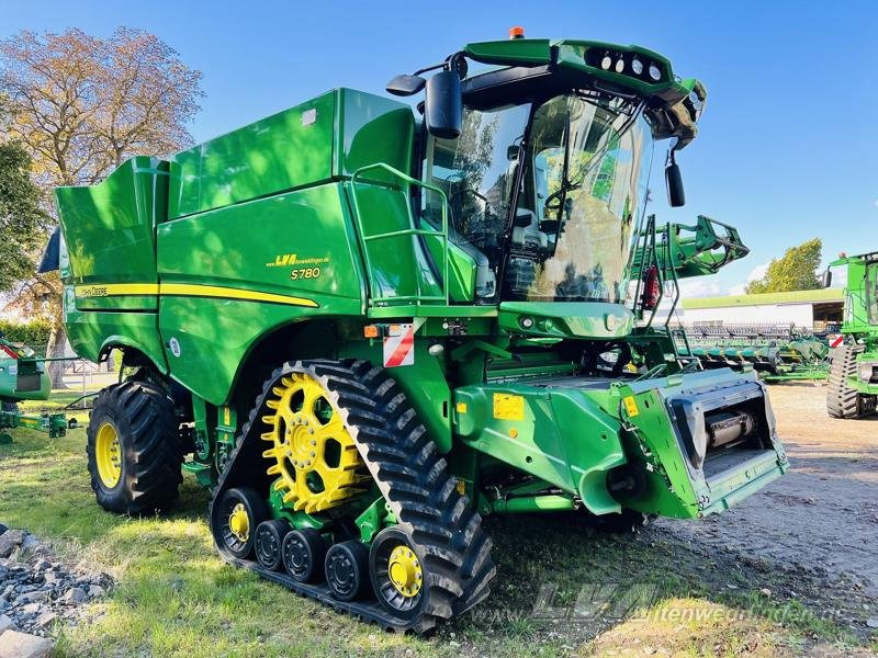 John Deere S780 - Cosechadora de granos: foto 2 John Deere S780 - Cosechadora de granos: foto 2