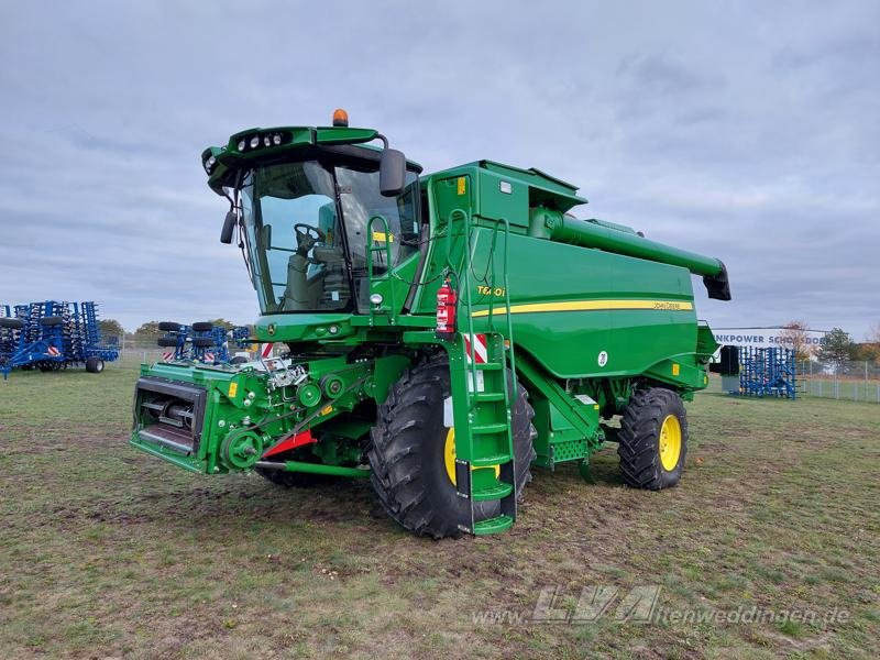 John Deere T660i - Cosechadora de granos: foto 1 John Deere T660i - Cosechadora de granos: foto 1