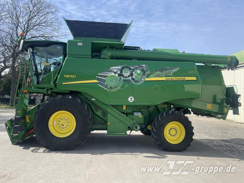 Cosechadora de granos John Deere T670 i: foto 7