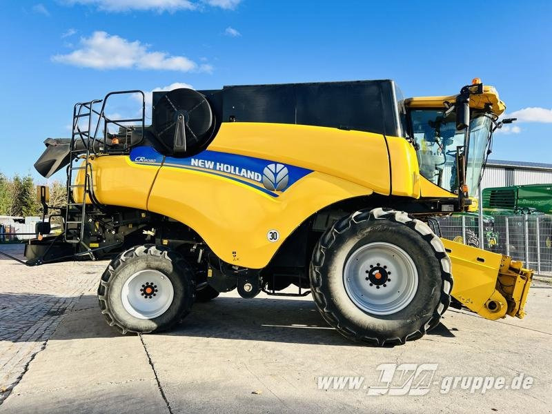 New Holland CR8080 - Cosechadora de granos: foto 4 New Holland CR8080 - Cosechadora de granos: foto 4
