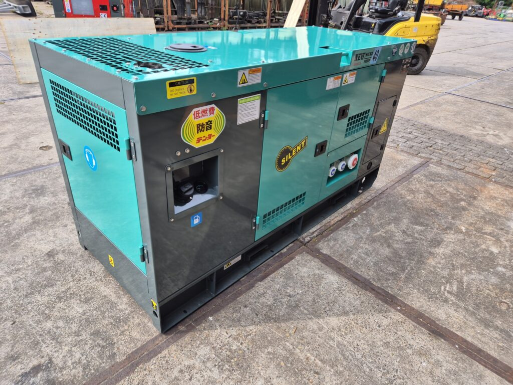 ASHITA AG3-50 - Generador industriale: foto 2 ASHITA AG3-50 - Generador industriale: foto 2