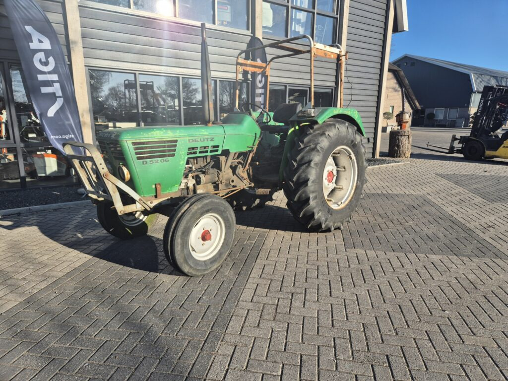 DEUTZ D5206 - Tractor: foto 2 DEUTZ D5206 - Tractor: foto 2