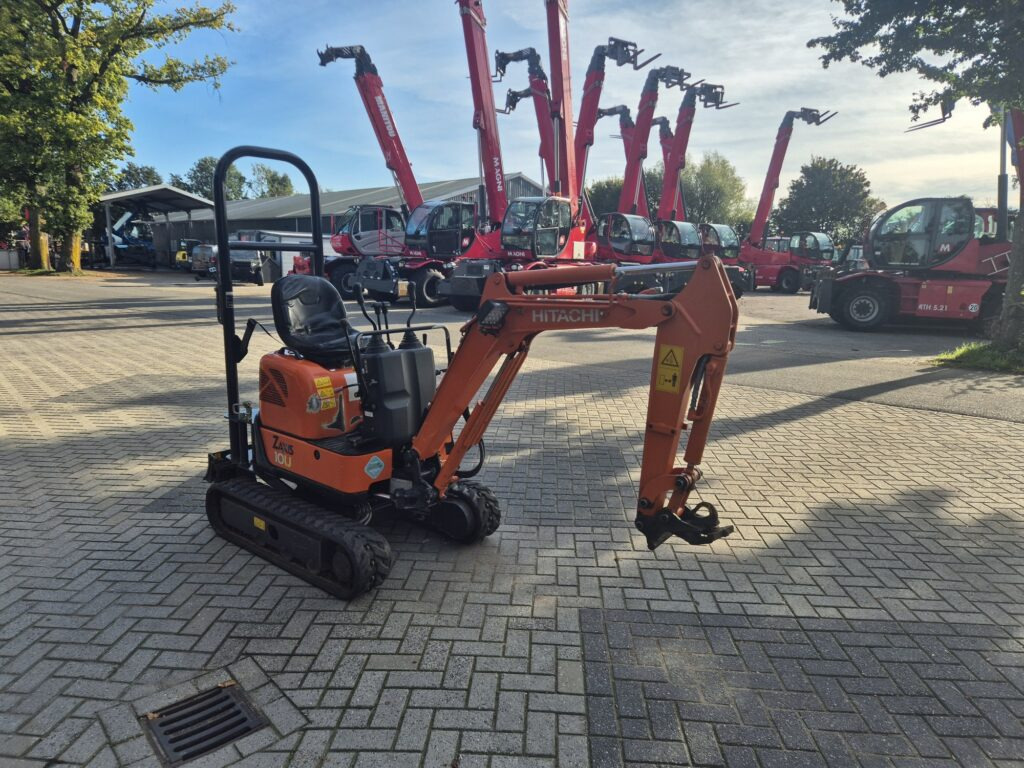 HITACHI ZX10U-2 minidigger - Miniexcavadora: foto 3 HITACHI ZX10U-2 minidigger - Miniexcavadora: foto 3