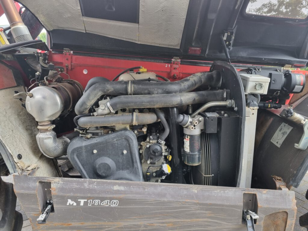 Manipulador telescópico MANITOU MT 1840 privilege: foto 13