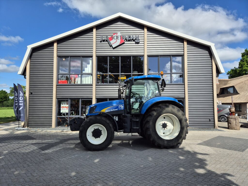 NEW HOLLAND T6080 - Tractor: foto 1 NEW HOLLAND T6080 - Tractor: foto 1