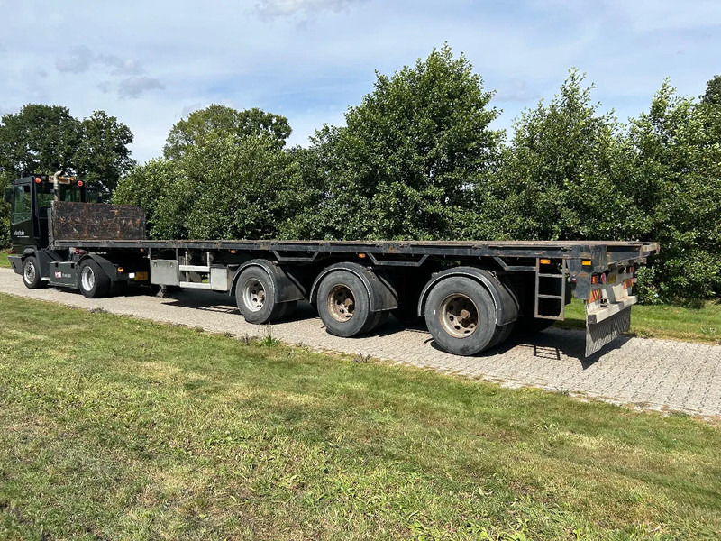 Floor | 3 AXLE | STEERING | CENTRAL LUB SYSTEM | STROG TRAILER !! - Semirremolque plataforma/ Caja abierta: foto 3 Floor | 3 AXLE | STEERING | CENTRAL LUB SYSTEM | STROG TRAILER !! - Semirremolque plataforma/ Caja abierta: foto 3