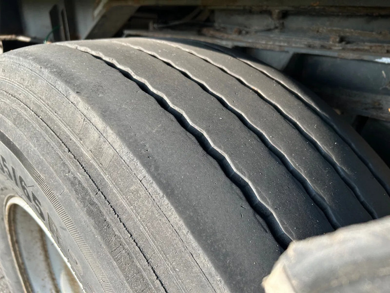 Semirremolque lona Pacton | LOADINGBOARD | STEERING AXLE | GURTIN SIDE/ROOF |: foto 16
