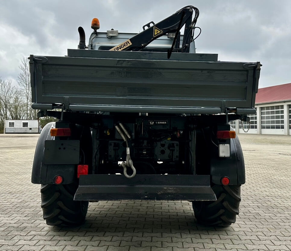 Camión volquete Unimog 130 - U130 418 74426 mit Kran und Winde Mer: foto 6