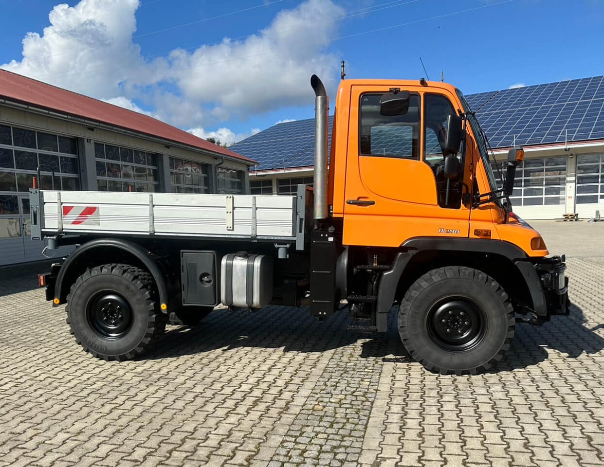 Unimog 290 - U290 405 11347 Mercedes Benz 405 - Camión volquete: foto 3 Unimog 290 - U290 405 11347 Mercedes Benz 405 - Camión volquete: foto 3