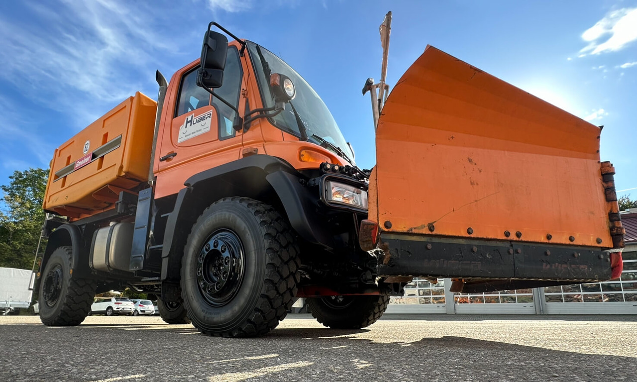 Unimog 500 - U500 Sonderangebot Mercedes Benz 405 - Camión volquete, Máquina quitanieve: foto 5 Unimog 500 - U500 Sonderangebot Mercedes Benz 405 - Camión volquete, Máquina quitanieve: foto 5