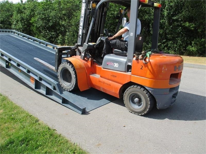 Rampa de carga BEAR 10.0 Læsse rampe 10.000kg: foto 13