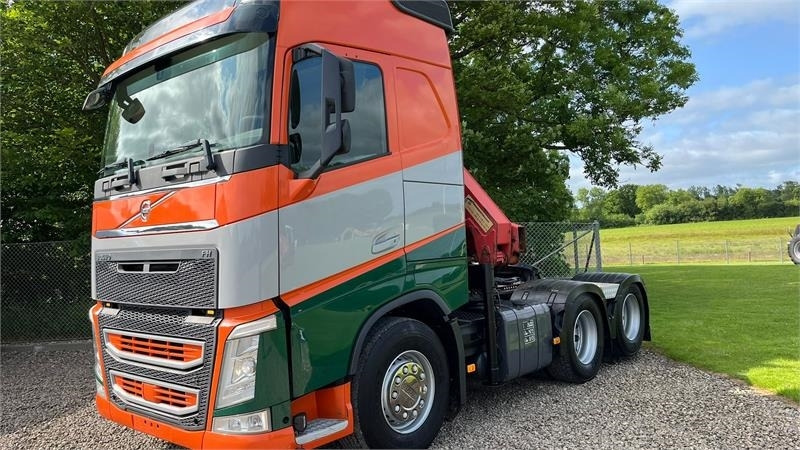 Volvo FH 500 6x4 med tandemløft og aftagelig HMF 1150 kr - Cabeza tractora: foto 5 Volvo FH 500 6x4 med tandemløft og aftagelig HMF 1150 kr - Cabeza tractora: foto 5