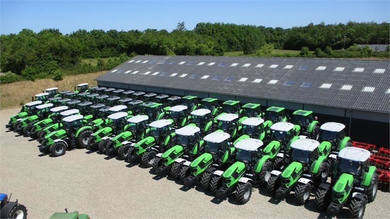 Deutz-fahr Agrotron 6205G New and Unused tractor - Tractor: foto 4 Deutz-fahr Agrotron 6205G New and Unused tractor - Tractor: foto 4