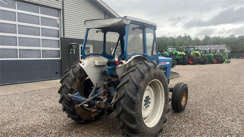 Leasing para Ford 5000 Y-model  Ford 5000 Y-model: foto 12