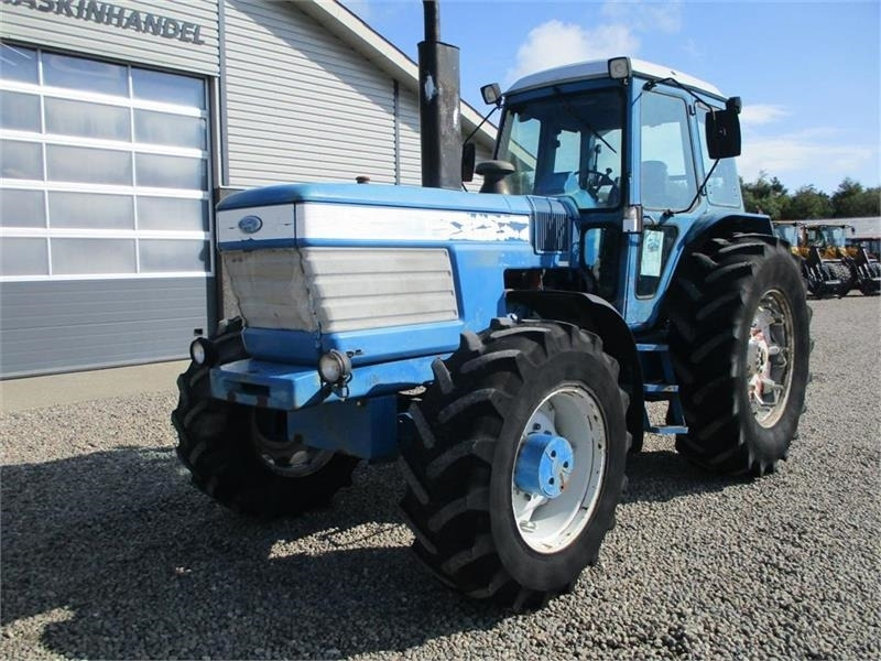 Ford TW 25 Regulær - Tractor: foto 5 Ford TW 25 Regulær - Tractor: foto 5