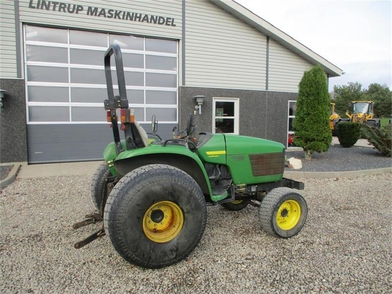 Tractor John Deere 4600 Med Græshjul: foto 12