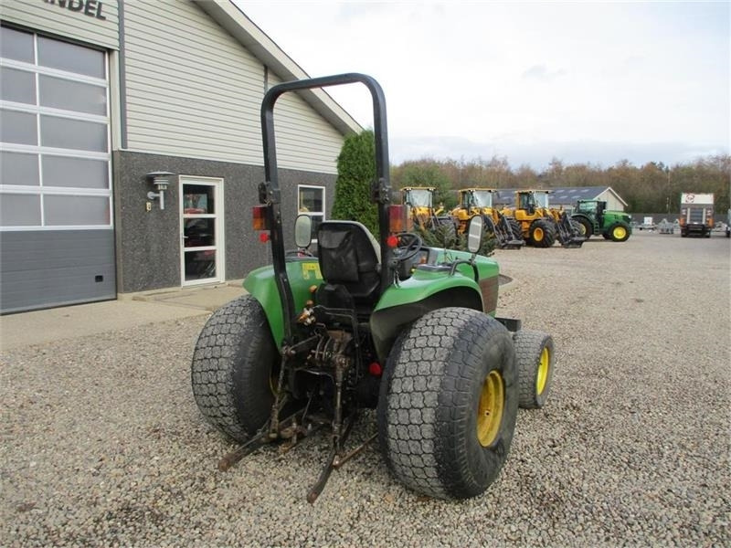 Tractor John Deere 4600 Med Græshjul: foto 14