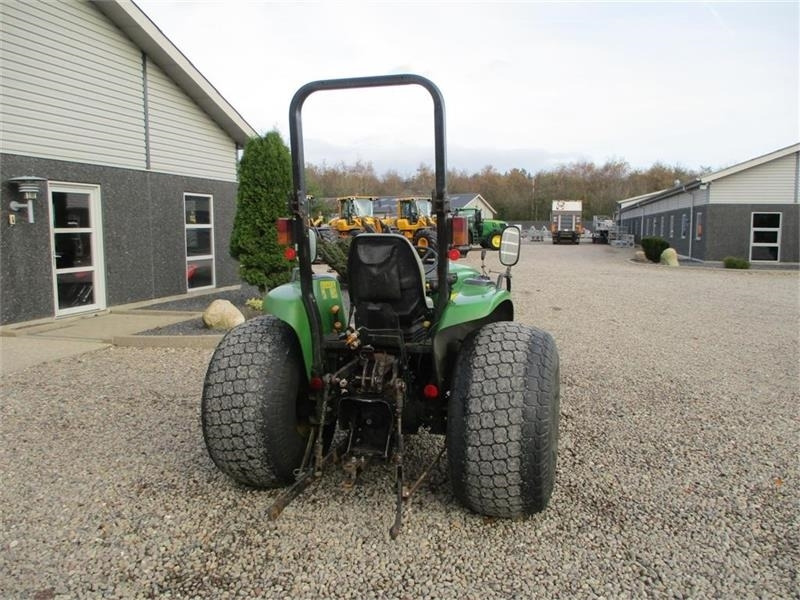 Tractor John Deere 4600 Med Græshjul: foto 15