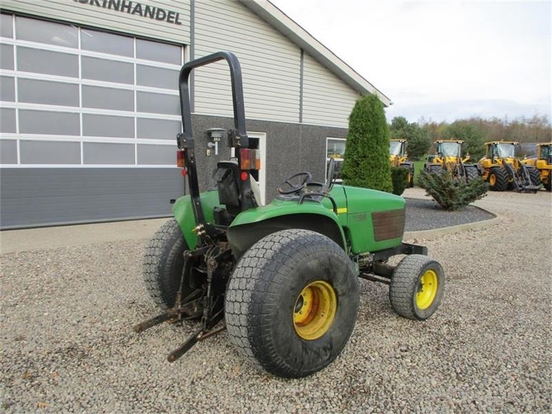 Tractor John Deere 4600 Med Græshjul: foto 13