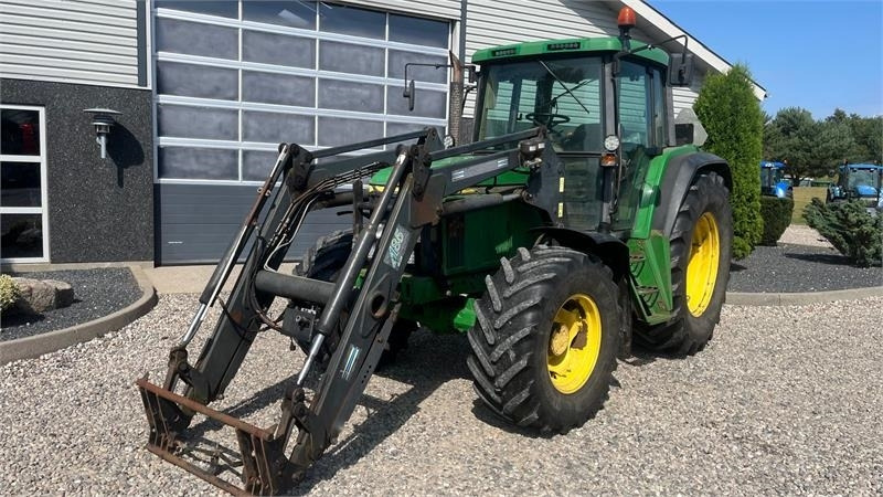 John Deere 6510 Med frontlæsser - Tractor: foto 2 John Deere 6510 Med frontlæsser - Tractor: foto 2
