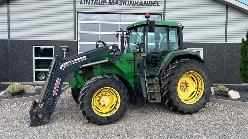John Deere 6910 Auto Quad II-TLS Med frontlæsser  - Tractor: foto 1 John Deere 6910 Auto Quad II-TLS Med frontlæsser  - Tractor: foto 1