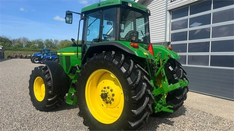 John Deere 7710 8.1L motor, store hjul og frontlift. En ejere - Tractor: foto 3 John Deere 7710 8.1L motor, store hjul og frontlift. En ejere - Tractor: foto 3