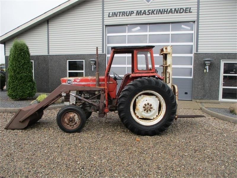 Massey Ferguson 165 Med Trucktårn og Frontlæsser - Tractor: foto 5 Massey Ferguson 165 Med Trucktårn og Frontlæsser - Tractor: foto 5