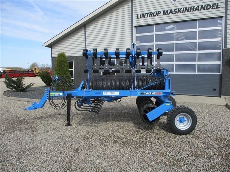 Rodillo agrícola Namyslo Tiger 620 med hydraulisk lammelplanke / plannerpla: foto 6