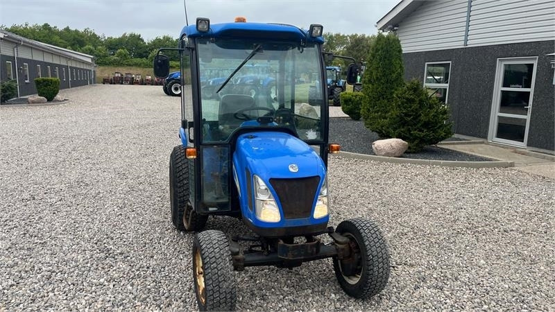 Tractor New Holland TC35DA: foto 19