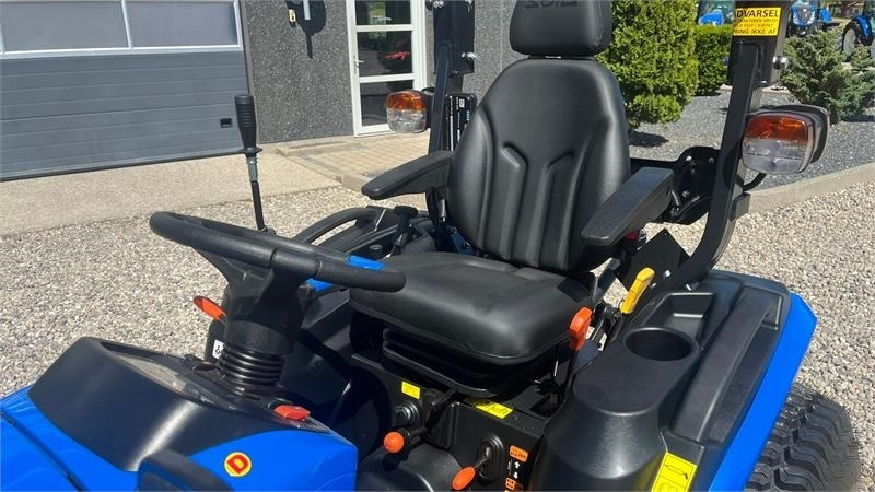 Tractor municipal Solis H26 HST Turfdæk og Frontlæsser: foto 7