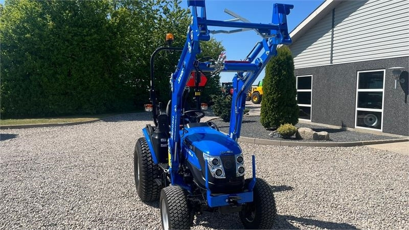 Tractor municipal Solis H26 HST Turfdæk og Frontlæsser: foto 21