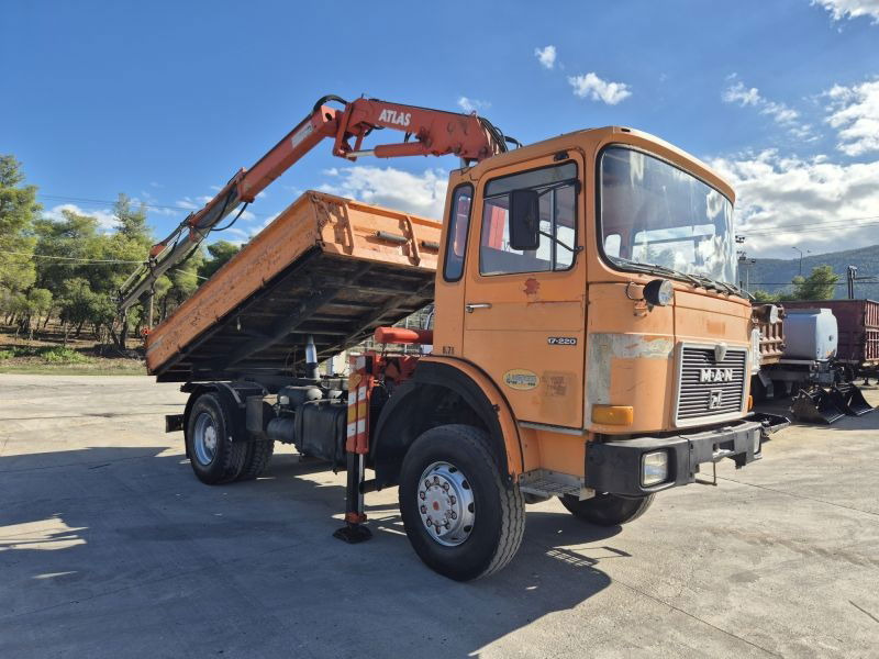 MAN 17 MAN 17.220 FAK 4X4 Kipper AND Crane - Camión volquete: foto 1 MAN 17 MAN 17.220 FAK 4X4 Kipper AND Crane - Camión volquete: foto 1