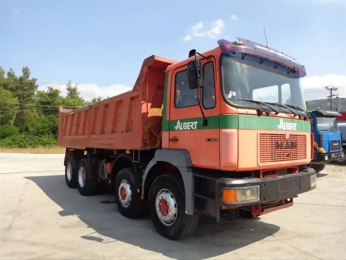 MAN 33.403 MAN 35.403 8X4 - Camión volquete: foto 2 MAN 33.403 MAN 35.403 8X4 - Camión volquete: foto 2