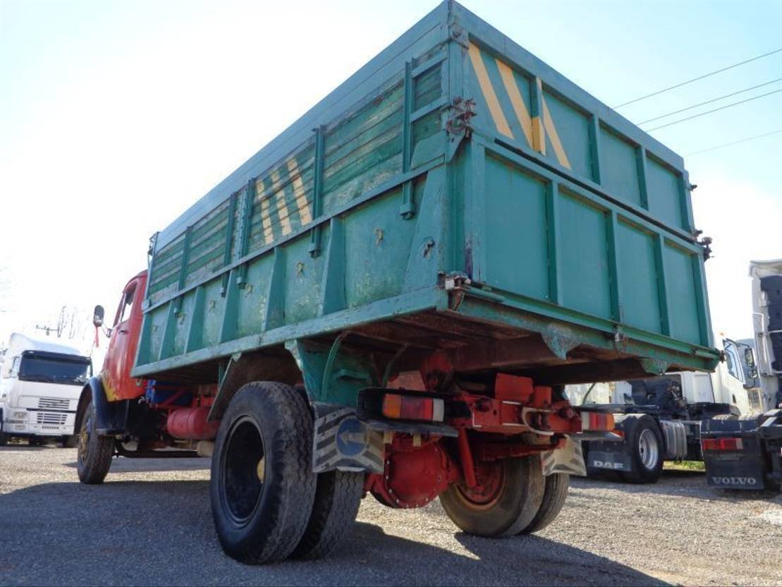 Mercedes-Benz MB1113 MERCEDES BENZ 1113 KIPPER (4X2) - Camión volquete: foto 5 Mercedes-Benz MB1113 MERCEDES BENZ 1113 KIPPER (4X2) - Camión volquete: foto 5