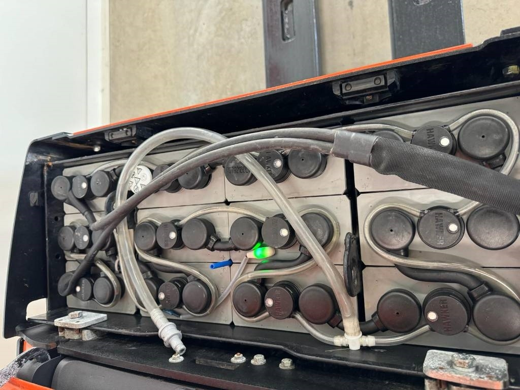 Toyota 10545 LPE200 - Transpaleta: foto 4 Toyota 10545 LPE200 - Transpaleta: foto 4