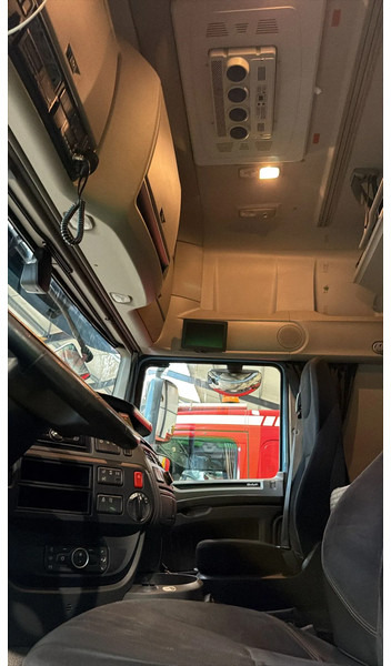 DAF XF 530 FTN CRANE/GRUE/KRAN FASSI 545 TM!! - Cabeza tractora: foto 4 DAF XF 530 FTN CRANE/GRUE/KRAN FASSI 545 TM!! - Cabeza tractora: foto 4